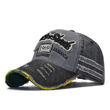 Load image into Gallery viewer, cream flag baseball cap